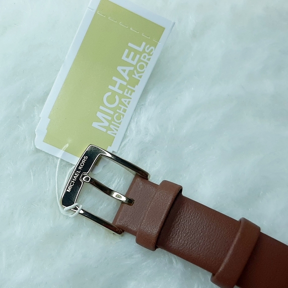 Michael Kors watch - Picture 7 of 11